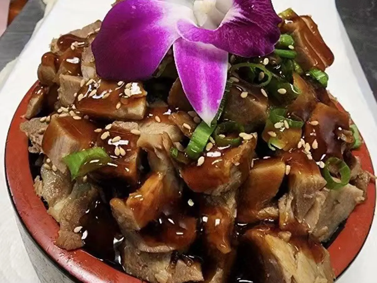 Teriyaki pork rice bowl at Suisen Ramen & Sushi, a Ramen Restaurant in Oxnard
